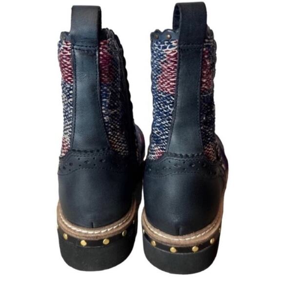 Free People Textile Tapestry Atlas Chelsea Ankle Boots In Navy Size 36 EU - Picture 5 of 9